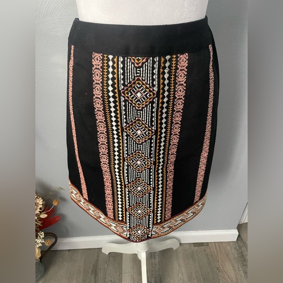 Braeve Dresses & Skirts - Y2K Braeve Black Denim Mini Skirt with Colorful Aztec Embroidery